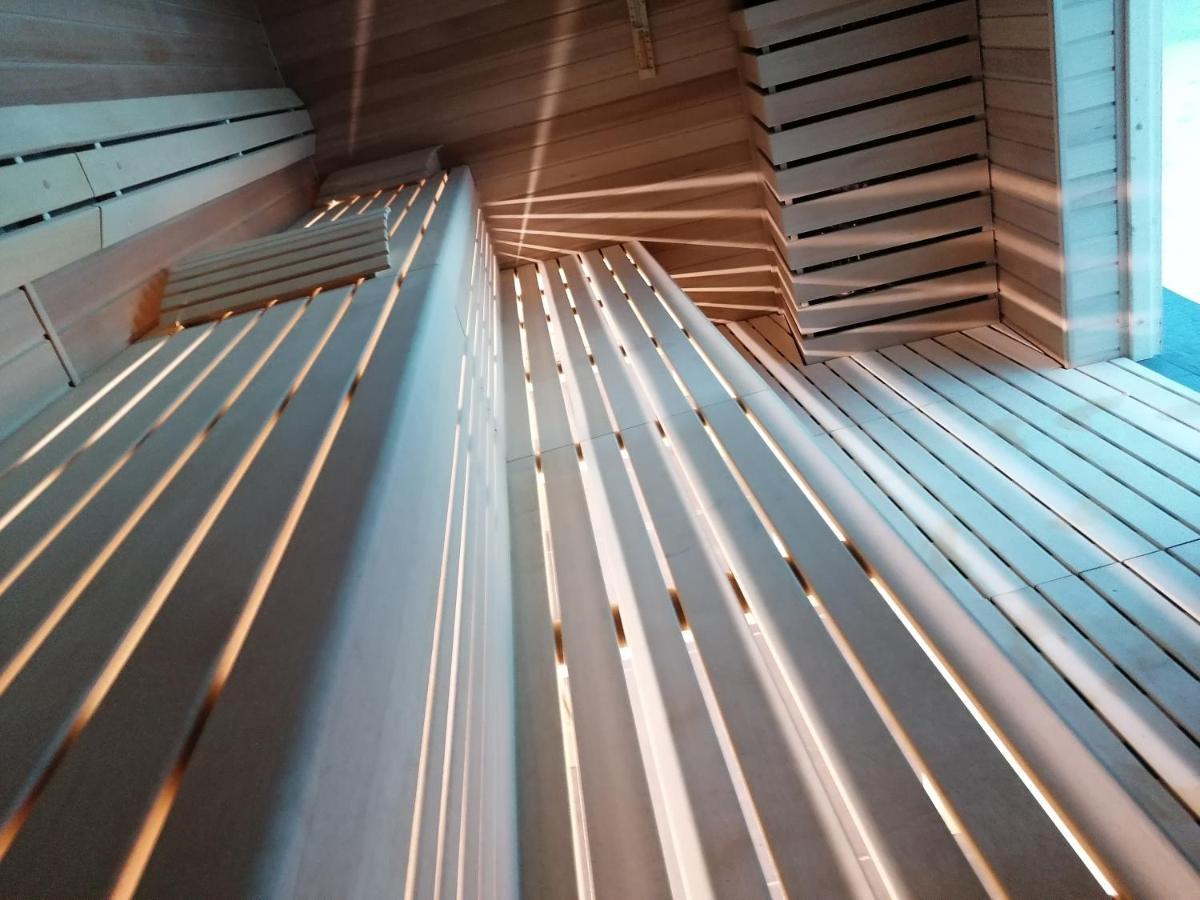Apartamento Morze Kolobrzeg Basen Kryty Exterior foto